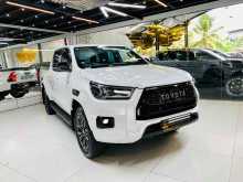 https://riyasewana.com/uploads/toyota-hilux-gr-159250022662.jpg