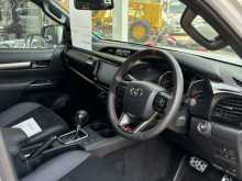 https://riyasewana.com/uploads/toyota-hilux-gr-16105745603.jpg