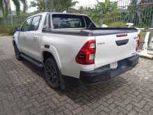 https://riyasewana.com/uploads/toyota-hilux-gr-16105745732.jpg