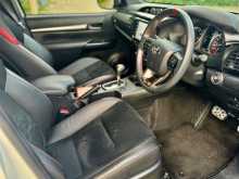 https://riyasewana.com/uploads/toyota-hilux-gr-19162719143.jpg
