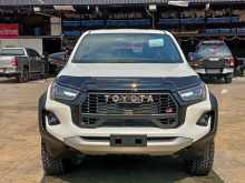 Toyota Hilux GR Sport 2024 Pickup