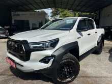 https://riyasewana.com/uploads/toyota-hilux-gr-2024-188263312242.jpg