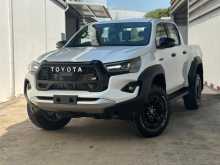 Toyota Hilux GR Sport 2025 Pickup