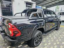 https://riyasewana.com/uploads/toyota-hilux-gr-2111431522863.jpg
