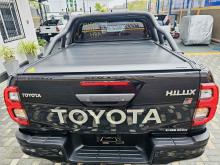 https://riyasewana.com/uploads/toyota-hilux-gr-2111442924393.jpg