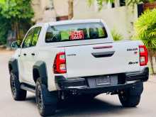 https://riyasewana.com/uploads/toyota-hilux-gr-21131084042.jpg