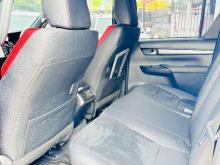 https://riyasewana.com/uploads/toyota-hilux-gr-241141596105.jpg