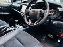 https://riyasewana.com/uploads/toyota-hilux-gr-2573135494.jpg
