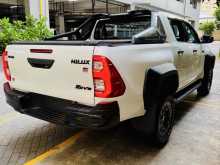 https://riyasewana.com/uploads/toyota-hilux-gr-280154322742.jpg
