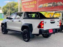 https://riyasewana.com/uploads/toyota-hilux-gr-3012072224981.jpg