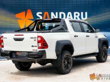 https://riyasewana.com/uploads/toyota-hilux-gr-3017183024023.jpg
