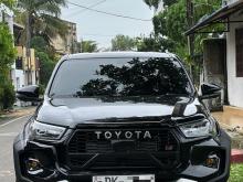 Toyota Hilux GR Sport 2025 Pickup