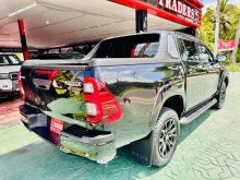 https://riyasewana.com/uploads/toyota-hilux-gr-51048426354.jpg