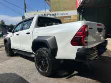 https://riyasewana.com/uploads/toyota-hilux-gr-713535985.jpg