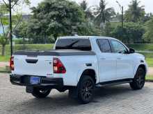 https://riyasewana.com/uploads/toyota-hilux-gr-7180513566.jpg