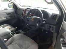 https://riyasewana.com/uploads/toyota-hilux-invincible-11111066745.jpg