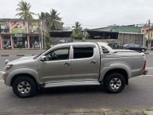 https://riyasewana.com/uploads/toyota-hilux-invisible-1916181724663.jpg