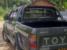 https://riyasewana.com/uploads/toyota-hilux-ln-131029394972.jpg