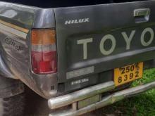 https://riyasewana.com/uploads/toyota-hilux-ln-131030176636.jpg
