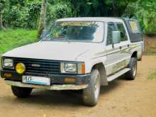 Toyota Hilux LN55 1985 Pickup