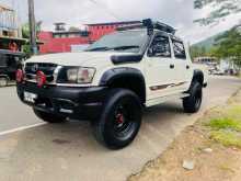 Toyota Hilux LN166 2005 Pickup