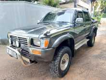 Toyota HILUX LN106 4WD 1995 Pickup