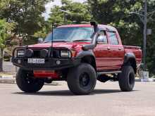 Toyota Hilux LN106 1991 Pickup