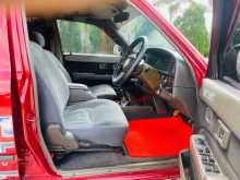 https://riyasewana.com/uploads/toyota-hilux-ln106-1993-111453212873.jpg