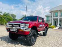 Toyota Hilux LN106 1993 Pickup