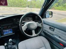 https://riyasewana.com/uploads/toyota-hilux-ln107-10405317786.jpg