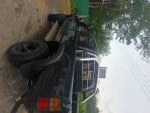 https://riyasewana.com/uploads/toyota-hilux-ln107-1994-3011235312303.jpg