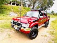 Toyota Hilux LN107 Double Cab 1995 Pickup