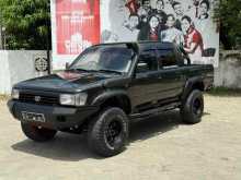 Toyota Hilux LN107 SSR X 1992 Pickup