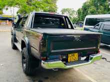 https://riyasewana.com/uploads/toyota-hilux-ln165-1999-1720534912393.jpg