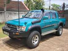 Toyota HILUX LN165 2004 Pickup
