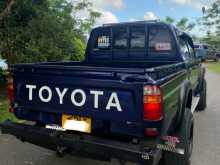 https://riyasewana.com/uploads/toyota-hilux-ln166-1998-1323251012213.jpg