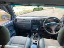https://riyasewana.com/uploads/toyota-hilux-ln166-1998-715484712244.jpg