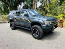 Toyota Hilux LN166 2000 Pickup