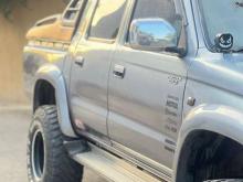 https://riyasewana.com/uploads/toyota-hilux-ln166-6606056465.jpg