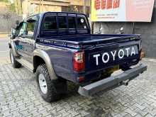 https://riyasewana.com/uploads/toyota-hilux-ln166r-23111459475.jpg