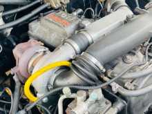 https://riyasewana.com/uploads/toyota-hilux-ln46-1983-18544912232.jpg