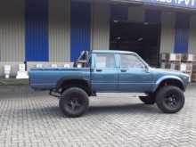 https://riyasewana.com/uploads/toyota-hilux-ln46-1983-67104712133.jpg