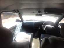 https://riyasewana.com/uploads/toyota-hilux-ln65-1992-513315412273.jpg