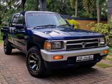 Toyota Hilux LN85 2500cc 2L 1997 Pickup