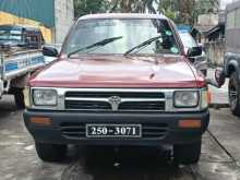 Toyota Hilux LN85 1990 Pickup