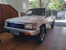 Toyota Hilux LN85 1990 Pickup