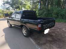 https://riyasewana.com/uploads/toyota-hilux-ln85-1992-2714162612724.jpg