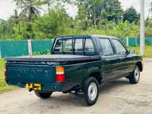 https://riyasewana.com/uploads/toyota-hilux-ln85-1996-139360612564.jpg