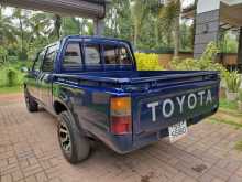 https://riyasewana.com/uploads/toyota-hilux-ln85-2500-481512133.jpg