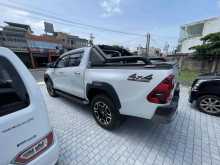 https://riyasewana.com/uploads/toyota-hilux-revo-1012364522102.jpg